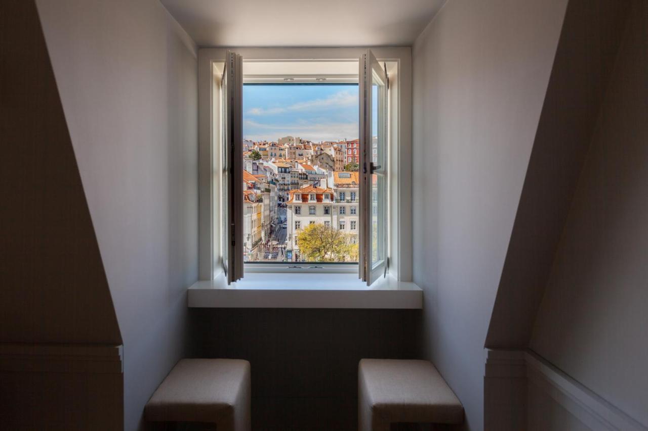 Flh Praca Rossio Exquisite Apartment With View ลิสบอน ภายนอก รูปภาพ